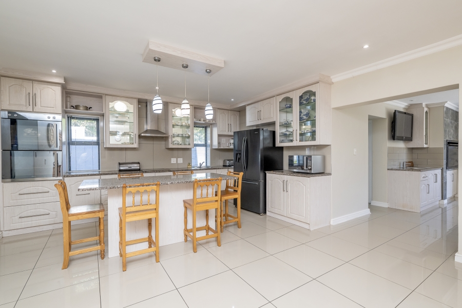 4 Bedroom Property for Sale in Zevenwacht Country Estate Western Cape